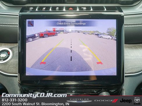 New 2025 Jeep Grand Cherokee L Limited image 16