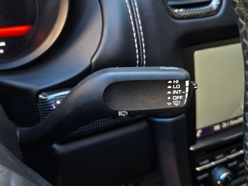 Used 2013 Porsche Boxster S image 32