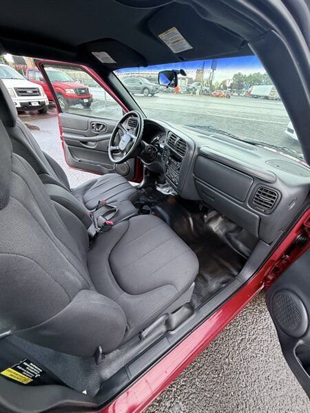 Used 2003 GMC Sonoma SL w/ Convenience Package AWD/4WD image 20