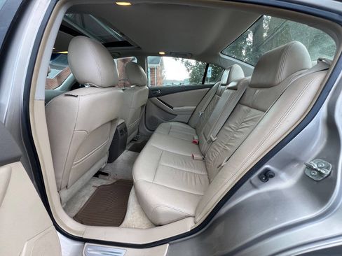 Used 2011 Nissan Altima 2.5 SL w/ 2.5SL Pkg image 14