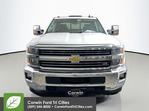 Used 2016 Chevrolet Silverado 3500 LTZ w/ Duramax Plus Package image 4