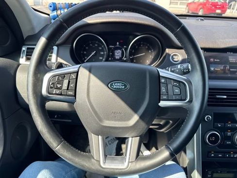 Used 2017 Land Rover Discovery Sport SE AWD/4WD image 15