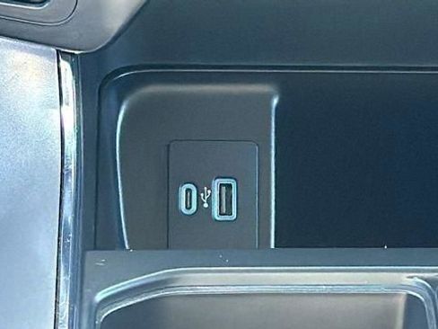 Used 2021 Ford F150 XLT AWD/4WD image 34