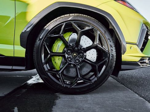 Used 2024 Lamborghini Urus Performante image 21