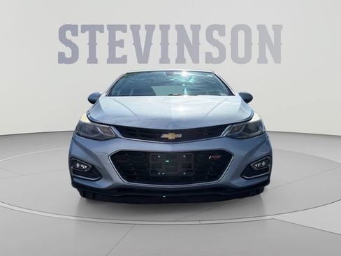 Used 2017 Chevrolet Cruze LT w/ Sun And Sound Package FWD image 8