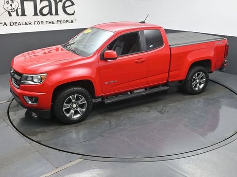 Used 2017 Chevrolet Colorado Z71 RWD image 36