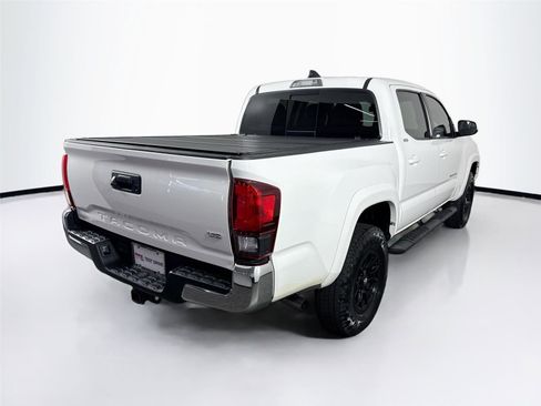 Used 2021 Toyota Tacoma SR5 image 9