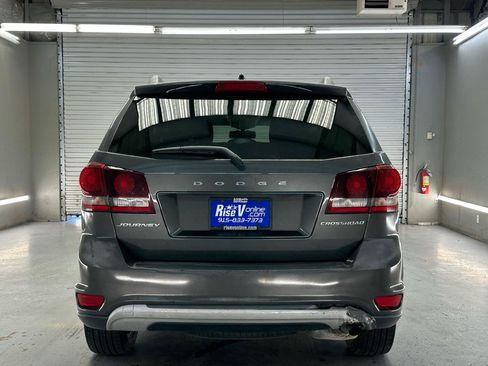 Used 2015 Dodge Journey Crossroad w/ Flexible Seating Group FWD image 6