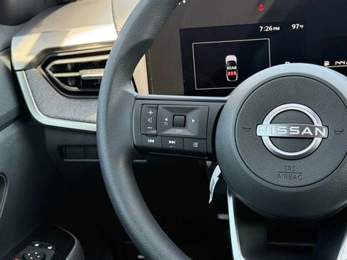 New 2025 Nissan Kicks SV w/ Illumination Package image 19