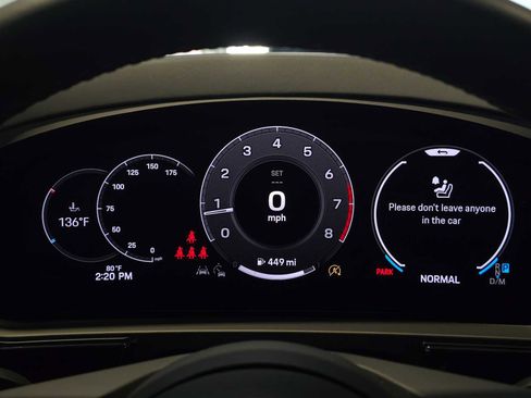 Used 2024 Porsche Cayenne image 25