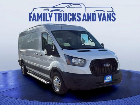Used 2023 Ford Transit 250 Medium Roof AWD image 7