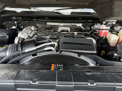 Used 2025 GMC Sierra 2500 AT4 AWD/4WD image 33