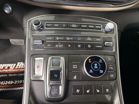 Used 2023 Hyundai Santa Fe Limited AWD/4WD image 20