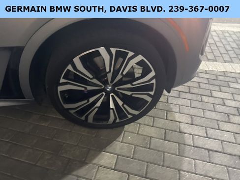 Certified 2023 BMW X7 xDrive40i w/ Executive Package image 15
