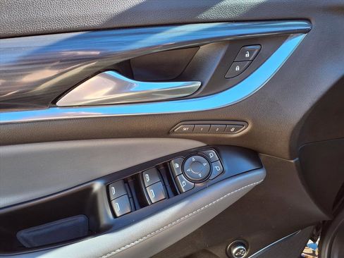 Used 2023 Buick Enclave Premium w/ Experience Buick Package image 17