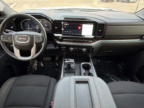 Used 2022 GMC Sierra 1500 Elevation image 27