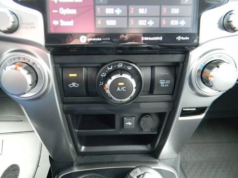 Used 2022 Toyota 4Runner SR5 Premium w/ Moonroof Package AWD/4WD image 14
