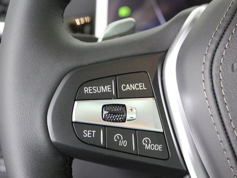 New 2026 BMW X5 xDrive50e image 15