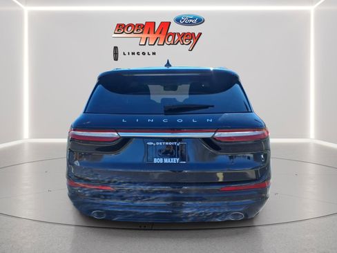 Used 2023 Lincoln Corsair Reserve w/ Equipment Group 201A image 5