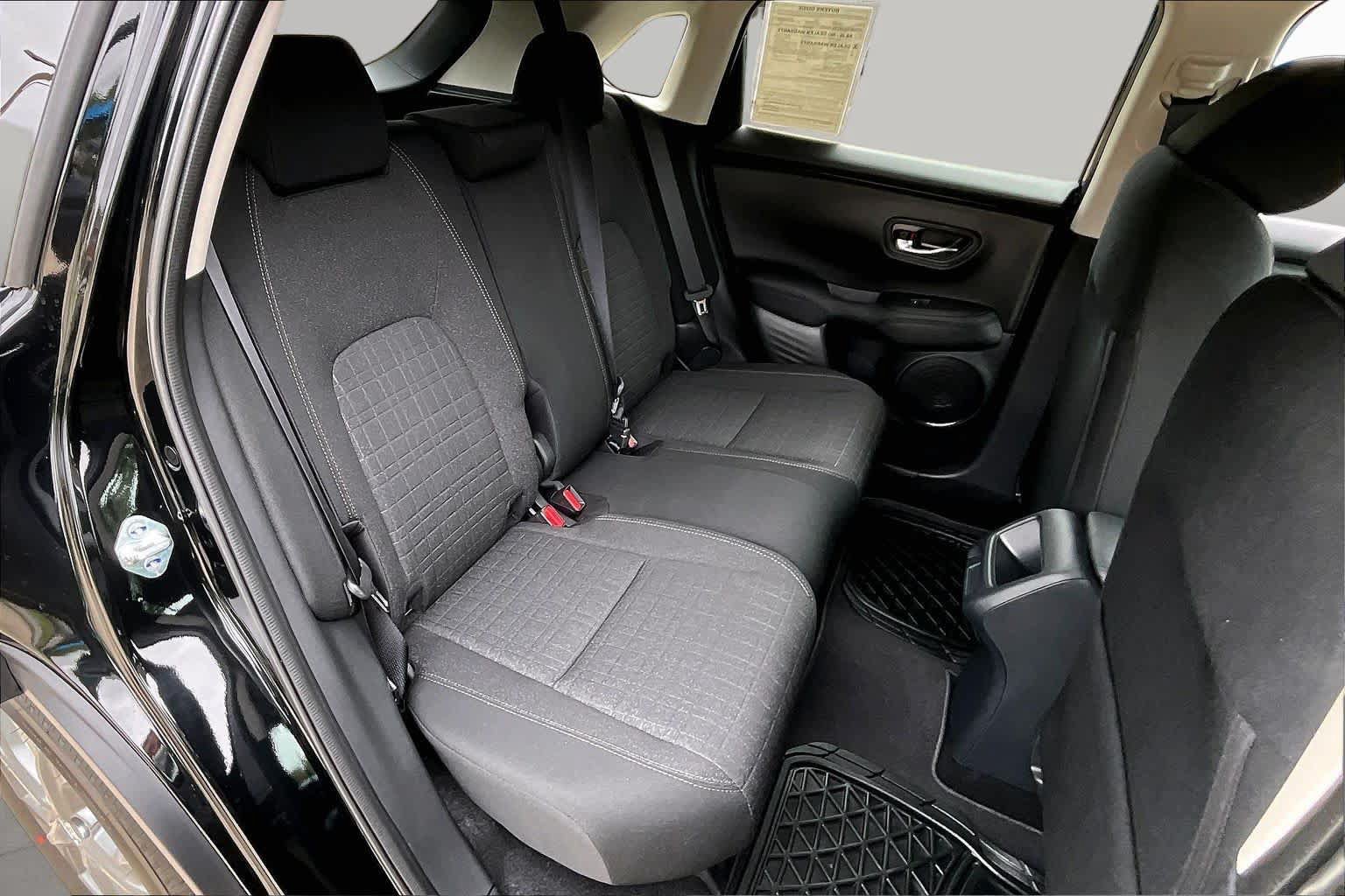 Certified 2027 Honda HR-V LX image 19