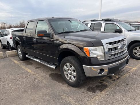 Used 2013 Ford F150 XLT w/ Luxury Equipment Group image 19