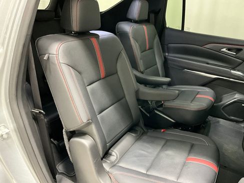 Used 2024 Chevrolet Traverse RS w/ LPO, Floor Liner Package image 25