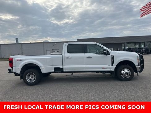 Used 2024 Ford F350 King Ranch w/ Chrome Package image 6