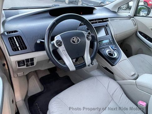 Used 2010 Toyota Prius Five image 13