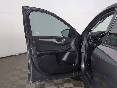 Used 2022 Ford Escape SEL FWD image 19