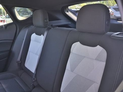 Used 2024 Chevrolet Trax RS FWD image 14