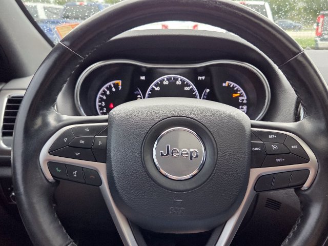 Used 2020 Jeep Grand Cherokee Altitude RWD image 24