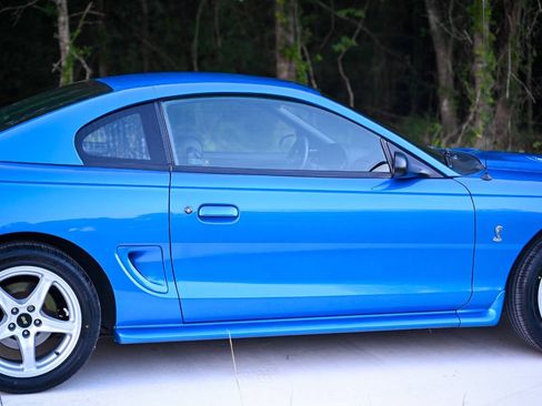 Used 1998 Ford Mustang Cobra RWD image 21