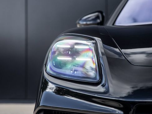 Certified 2026 Porsche Panamera Turbo AWD/4WD image 19