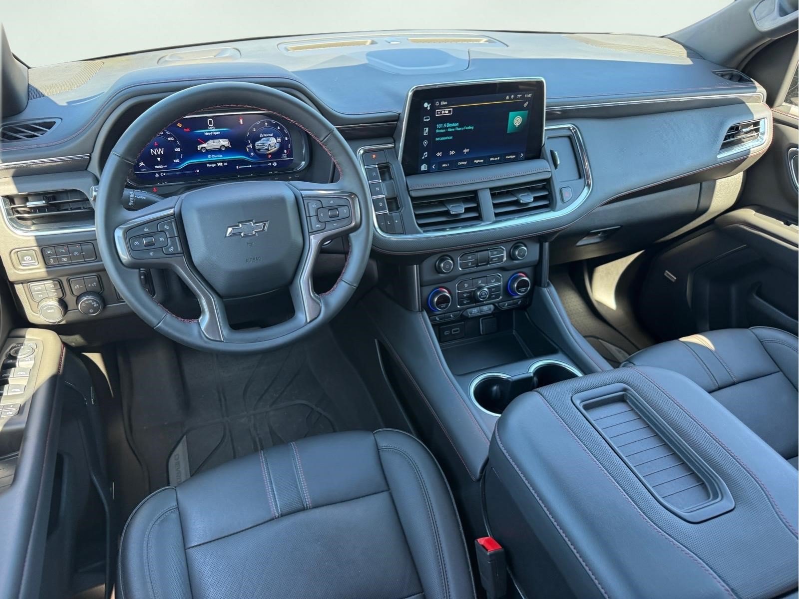 Used 2024 Chevrolet Tahoe RST w/ Luxury Package AWD/4WD image 14