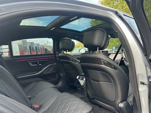 Used 2026 Mercedes-Benz S 580 4MATIC Sedan image 24