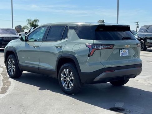 New 2026 Chevrolet Equinox LT image 3