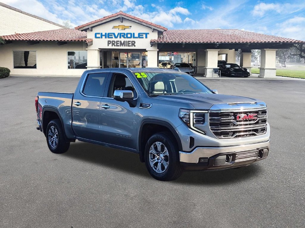Used 2025 GMC Sierra 1500 SLT RWD image 2
