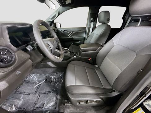 Used 2023 Chevrolet Colorado Trail Boss image 20