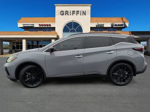 Used 2024 Nissan Murano SV w/ SV Midnight Edition Package AWD/4WD image 9