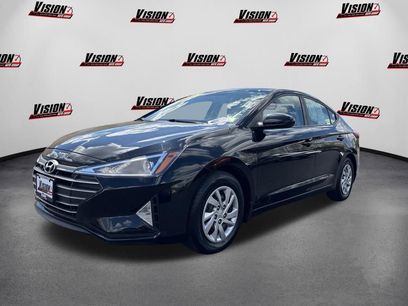 Used 2019 Hyundai Elantra SE w/ Winter Weather Package