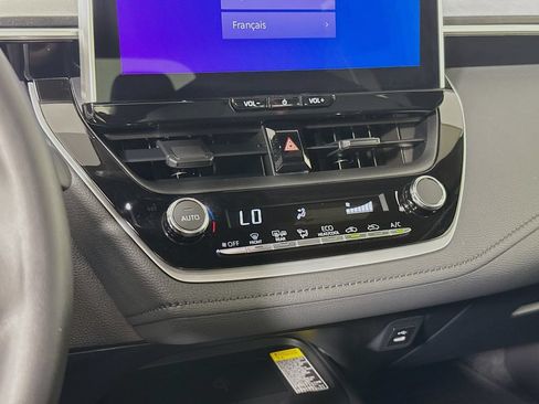 Certified 2025 Toyota Corolla SE w/ SE Premium Package AWD/4WD image 18