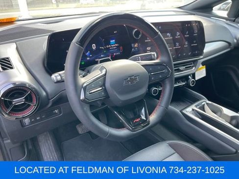 Used 2024 Chevrolet Equinox EV RS image 7