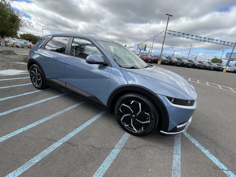 Certified 2024 Hyundai Ioniq 5 SE RWD image 7