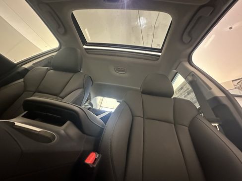 New 2025 Subaru Legacy Limited w/ Popular Package #2 image 8