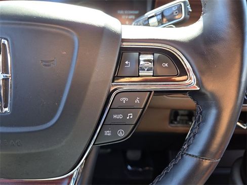 Used 2022 Lincoln Navigator Reserve image 37