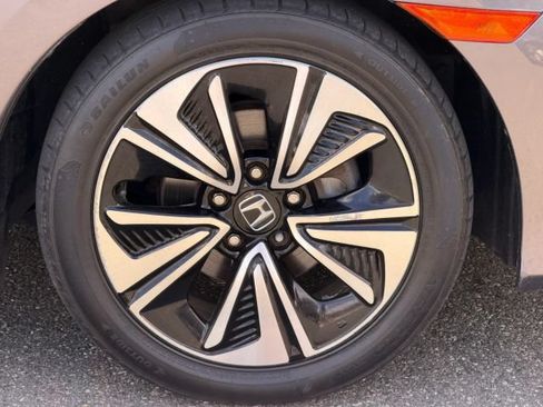 Used 2016 Honda Civic EX-T image 6