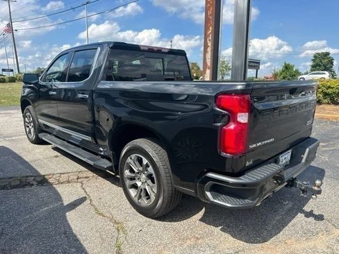 Certified 2023 Chevrolet Silverado 1500 High Country AWD/4WD image 21