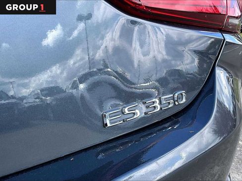 Used 2022 Lexus ES 350 w/ Premium Package image 27