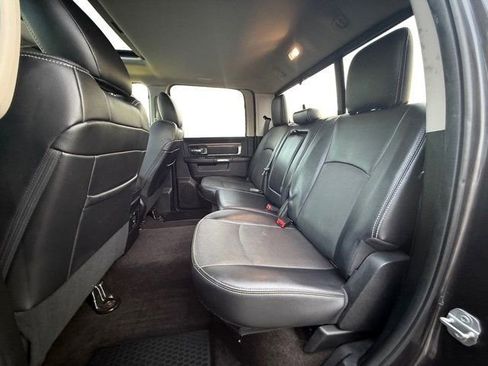 Used 2017 RAM 1500 Laramie w/ Convenience Group image 28