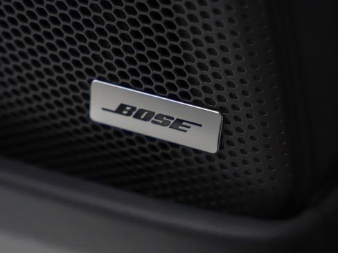 Certified 2025 Porsche Panamera 4 AWD/4WD image 17